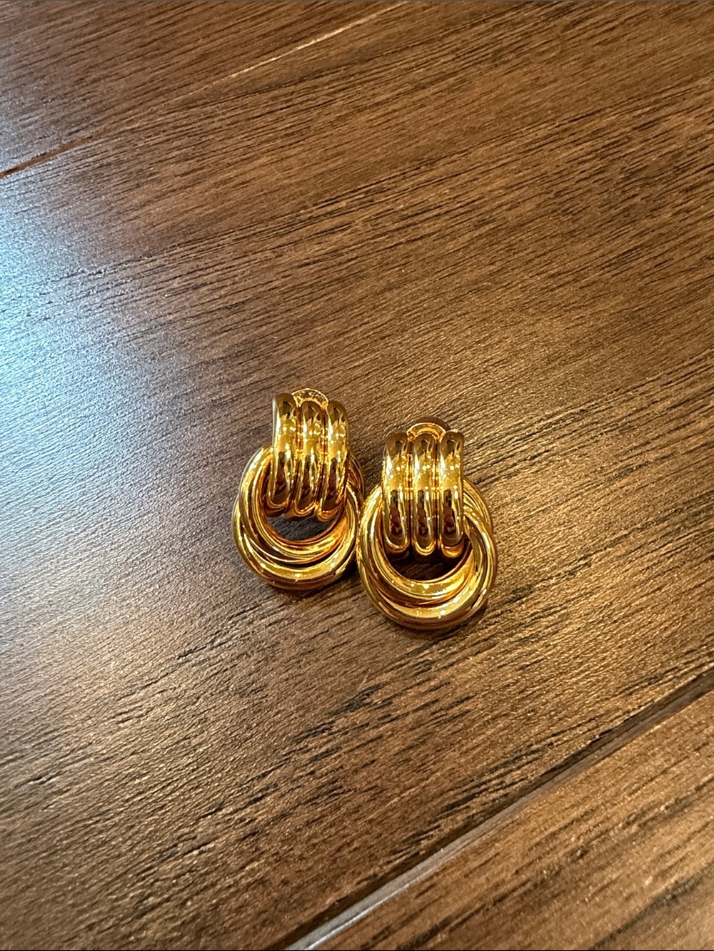 Heaven Mayhem Baby Knot Earrings - P24